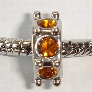 Six angular with amber zirconia's, borthstones of november