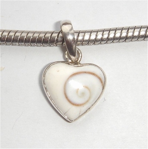 Sterling silver pendant with shell, heart