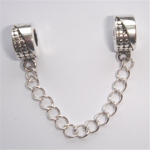Safety chain with 2 beads half smooth and half with dots