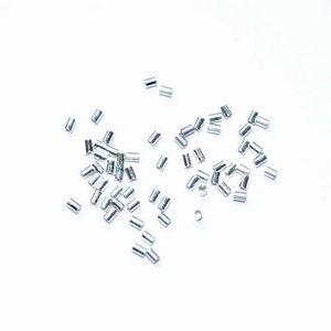 Zilveren knijpkraal 1,5 x 2 mm, 10 stuks