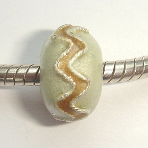 Enamel with zig-zag, beige