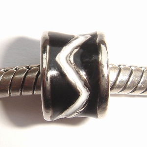 Enamel black with zigzag