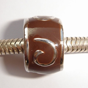 Enamel brown with wave