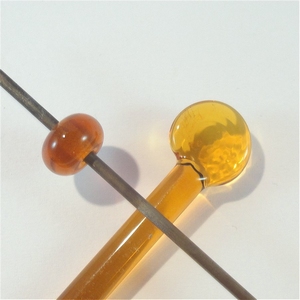 014 - Medium amber