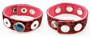 Leren armband rood-zwart, met haar, pols 17,5-19,5-21,5 cm