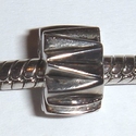 Clip with oblique ribs 