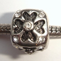Four-leaf clover with zirconia's 