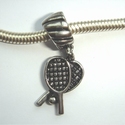 Pendant with 2 tennis rackets 