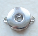 Pendant or in between peace for poppers/chunks - silvertone 